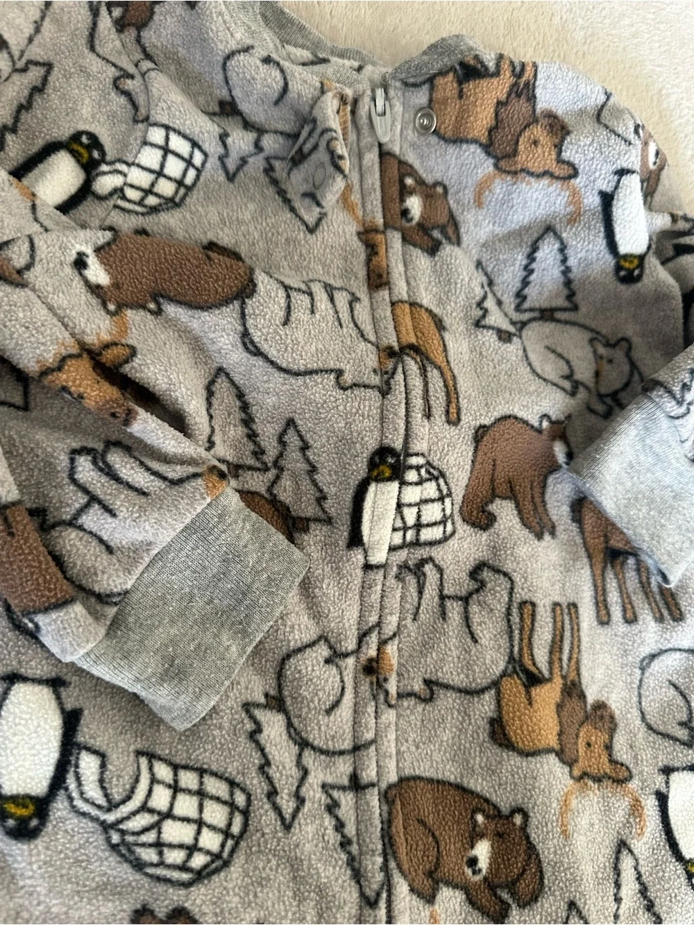 🦋(4) Pairs of Fleece Footed Pajamas